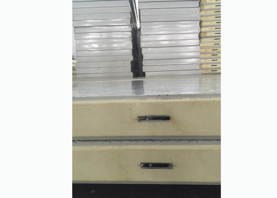 Color Steel Cold Room Insulation Panels 42 Kg / M³  PU Lock Panel For Workshop